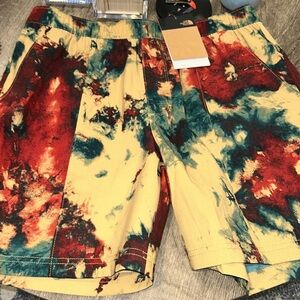 The North Face V Pull On Cool Print Shorts